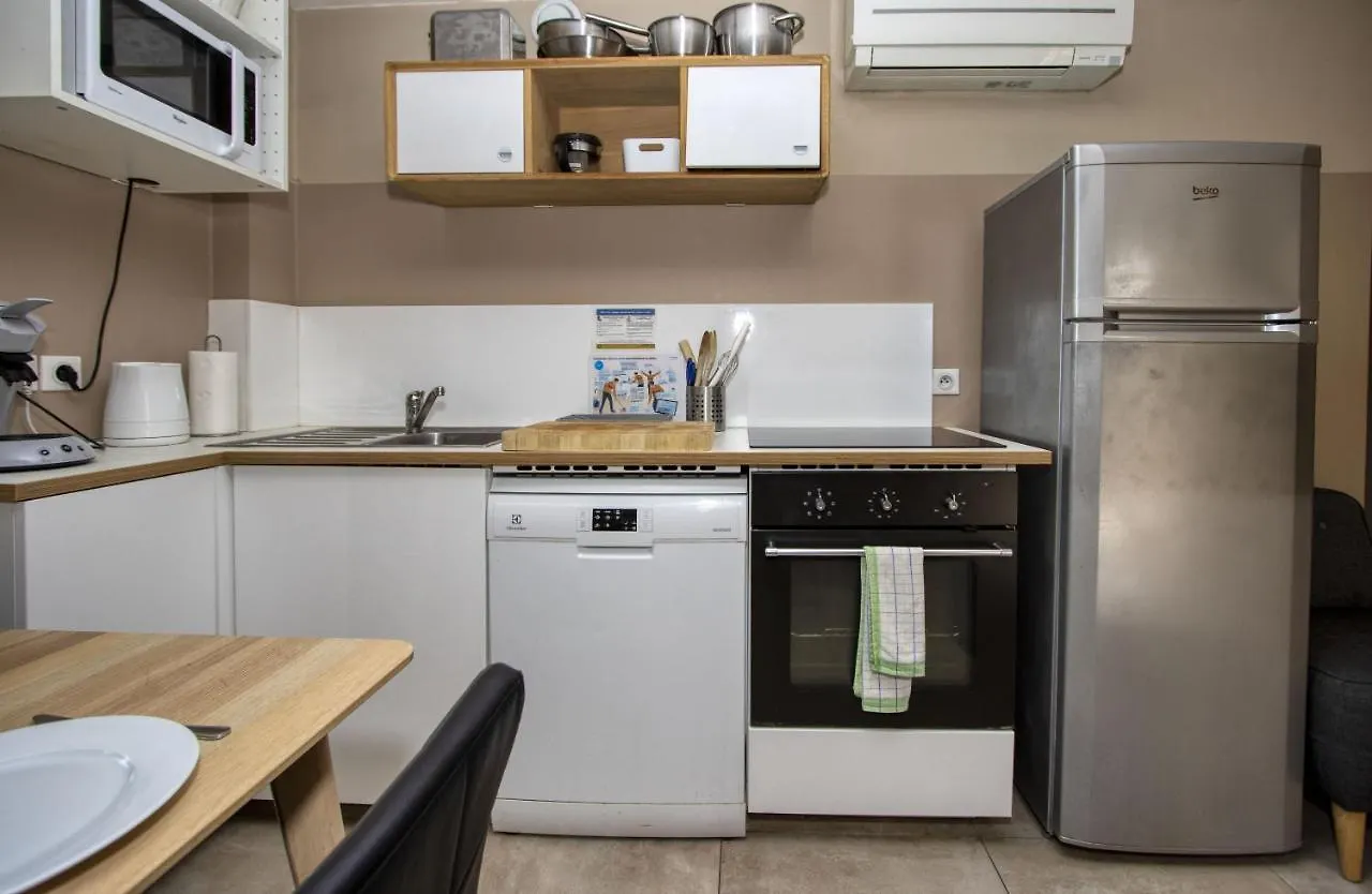 Villa Maredda La Ciotat 3*,